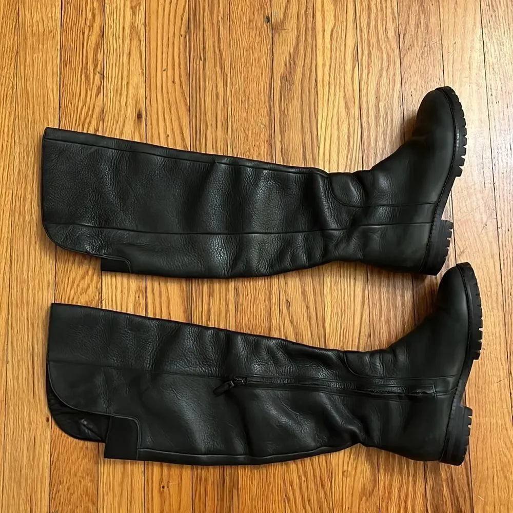 Cole Haan fleece lined leather knee high boots size 5.5‎